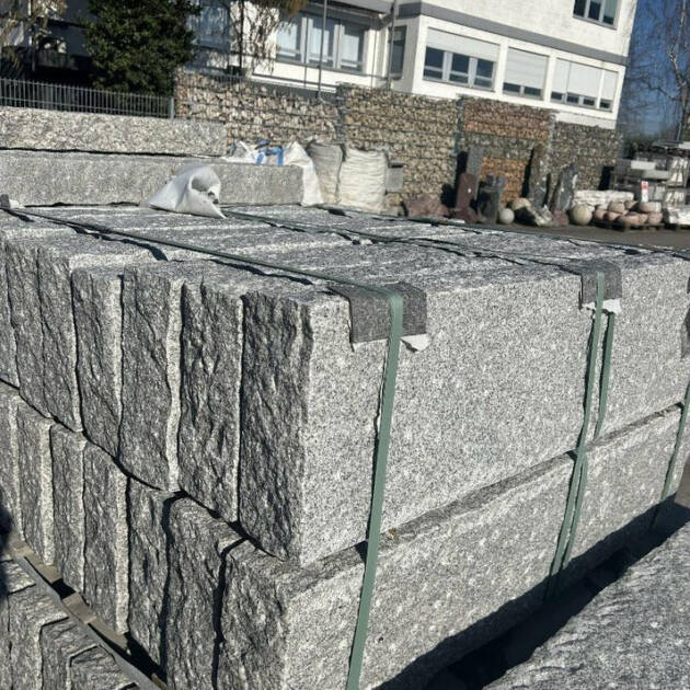 Granit Randsteine, allseits gestockt 10x25x100 cm – Grau, Bordstein Naturstein