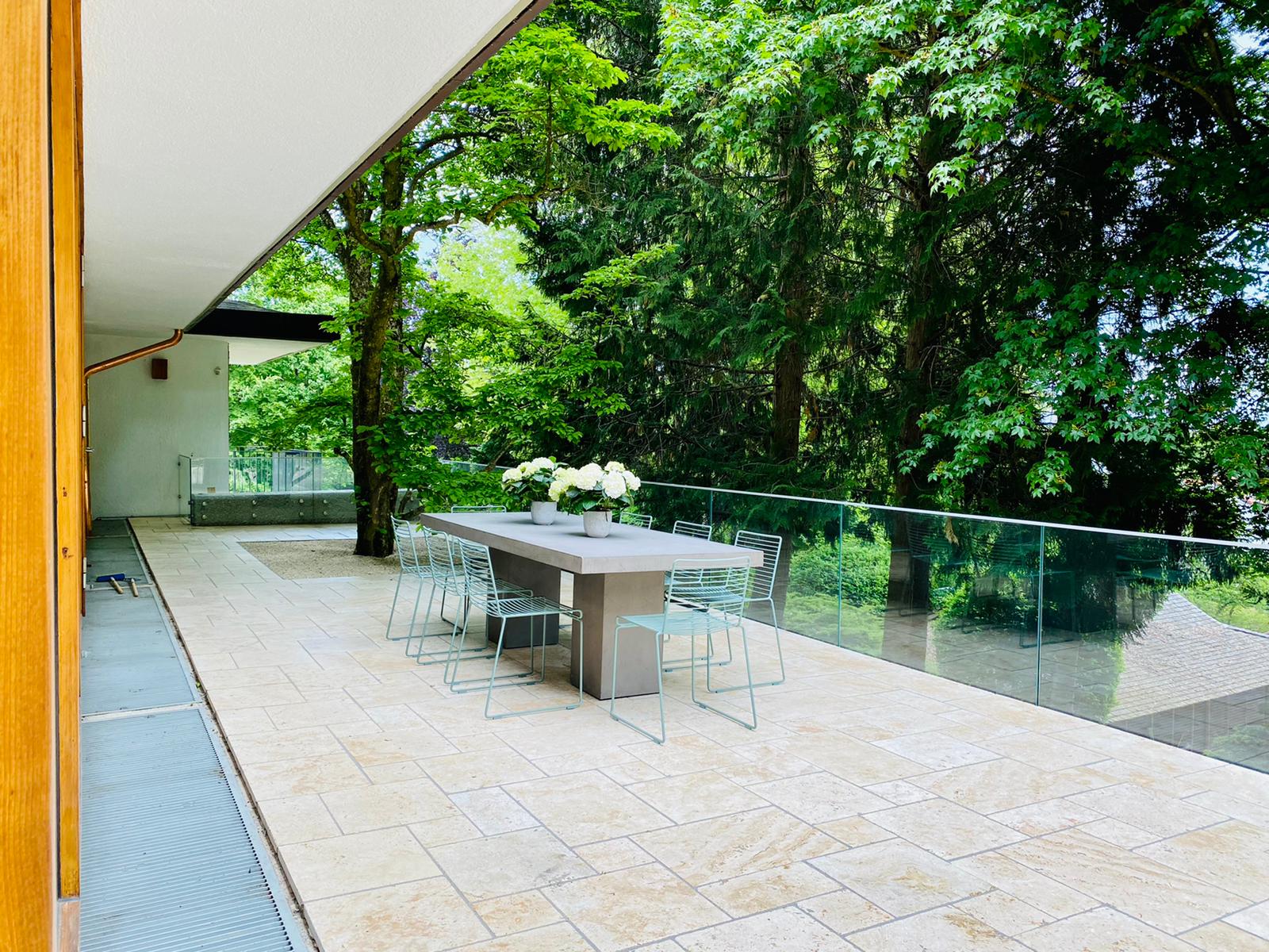 Travertin Light Antik Terrassenplatten – Mediterranes Flair für Außenbereiche
