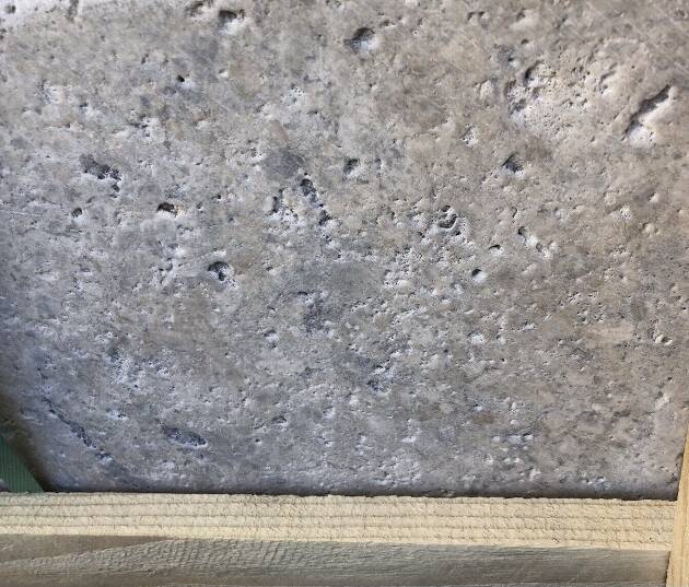 Travertin Silber Randsteine 100×25×7,5 cm – getrommelt | Leistensteine Garten & Terrasse