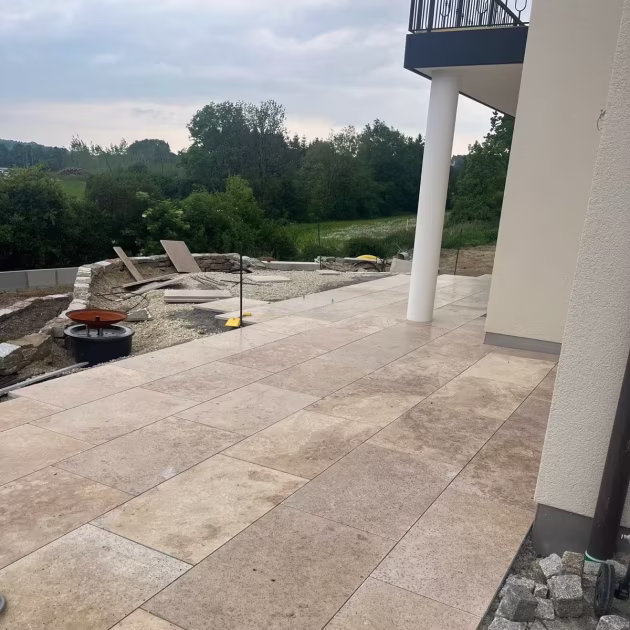Travertin Classic Terrassenplatten 90x60x3 cm – getrommelt, Naturstein Bodenplatten