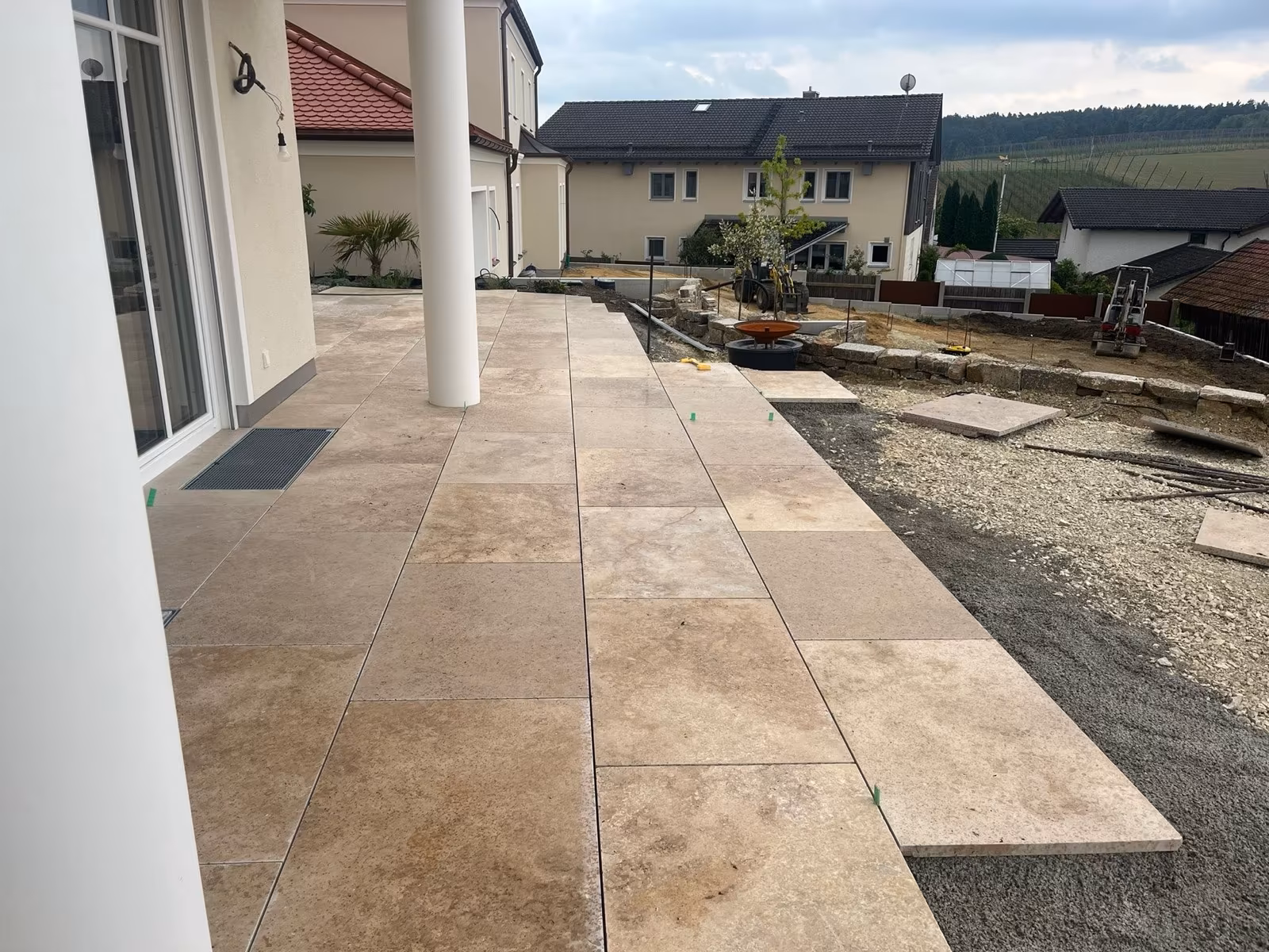 Travertin Classic Terrassenplatten 90x60x3 cm – getrommelt, Naturstein Bodenplatten – Bild 2