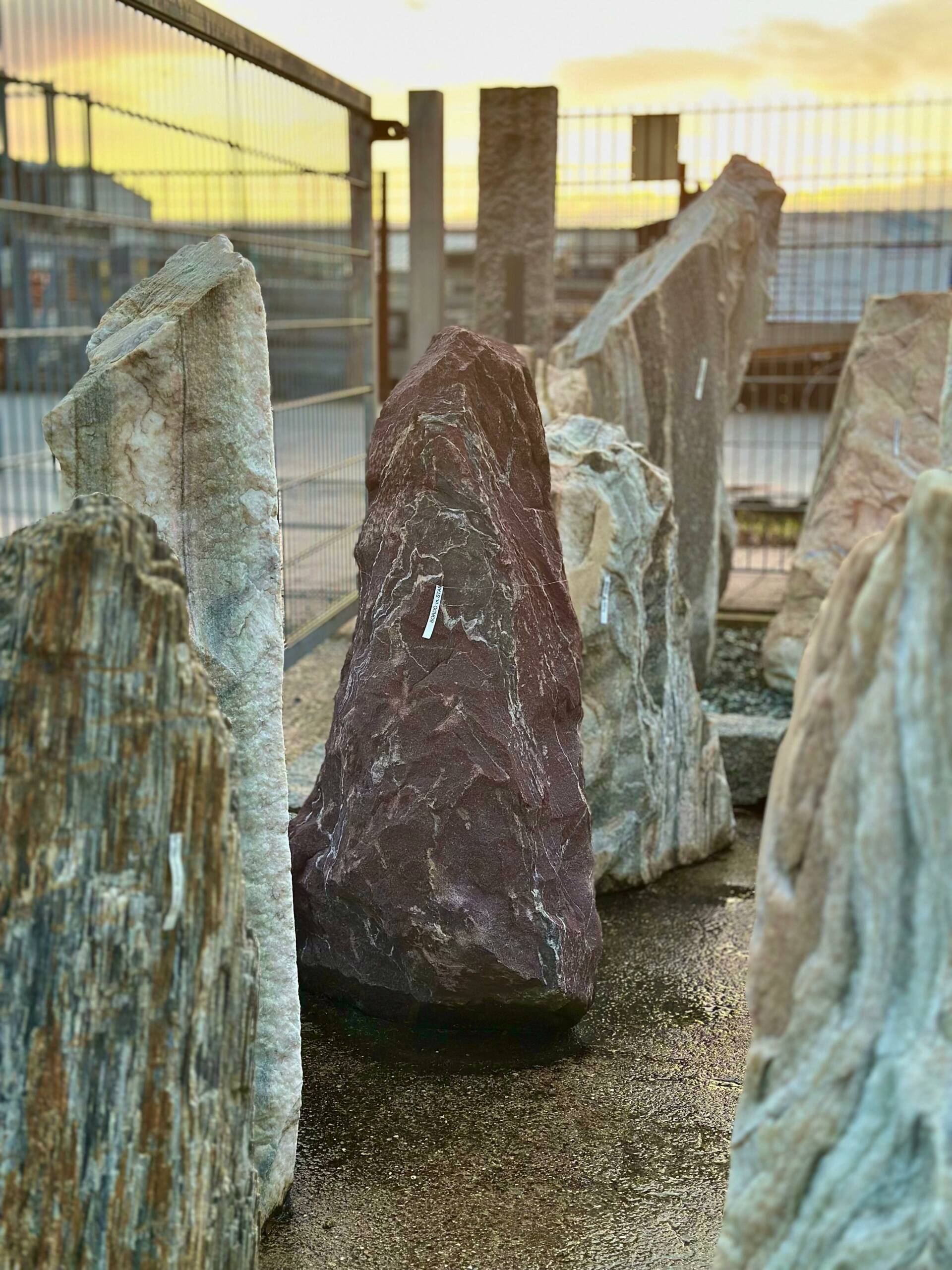 Naturstein Findlinge – Granit, Marmor, Travertin & Sandstein, Ziersteine – Bild 5