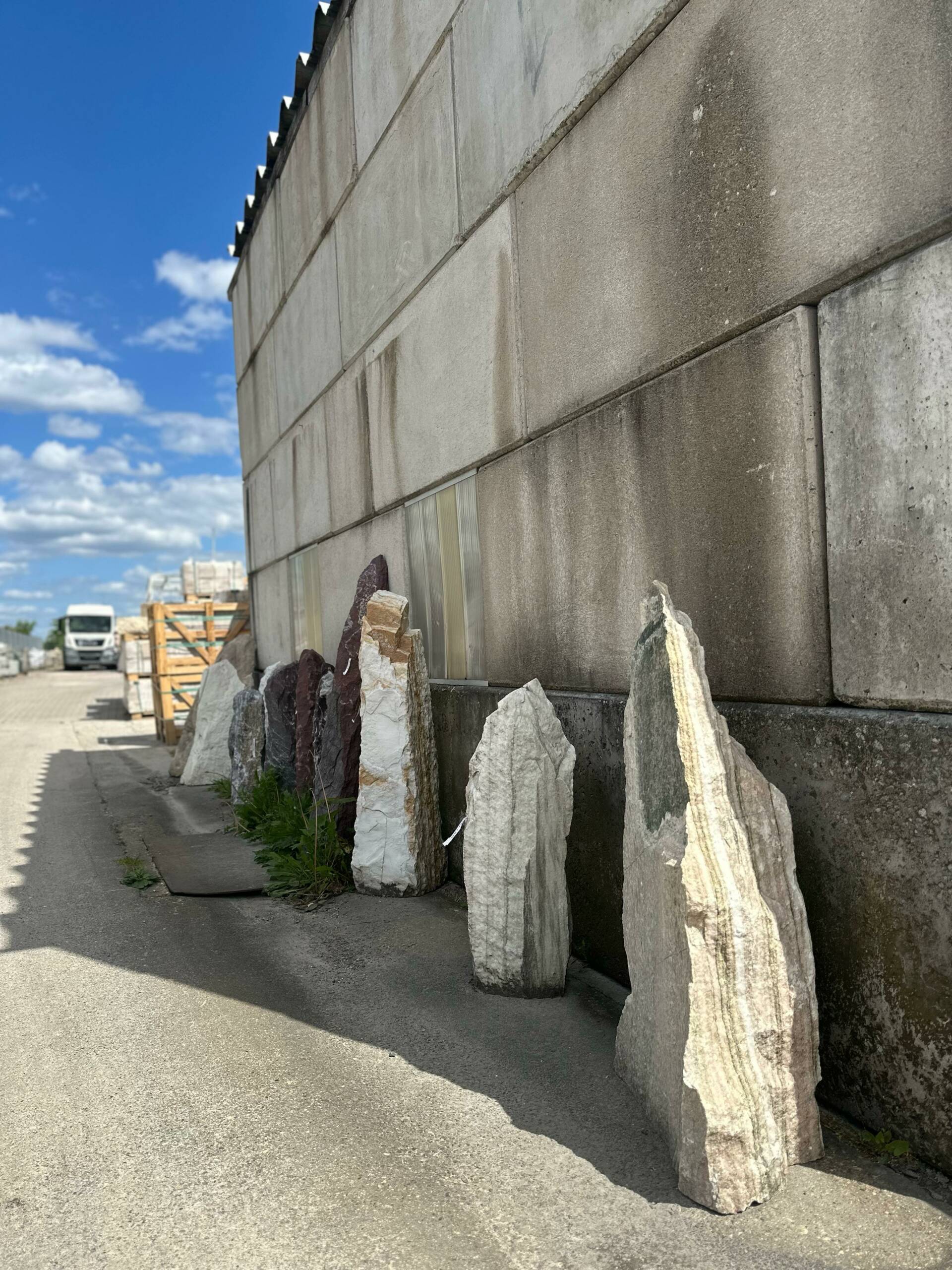Naturstein Findlinge – Granit, Marmor, Travertin & Sandstein, Ziersteine – Bild 14